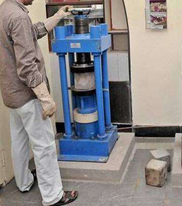 cement compressive strenght test